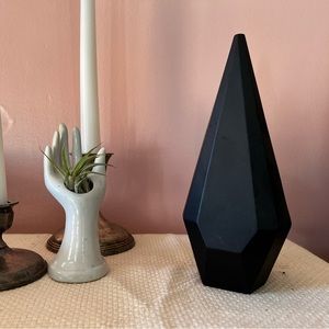 Geometric architectural matte black gem point figure